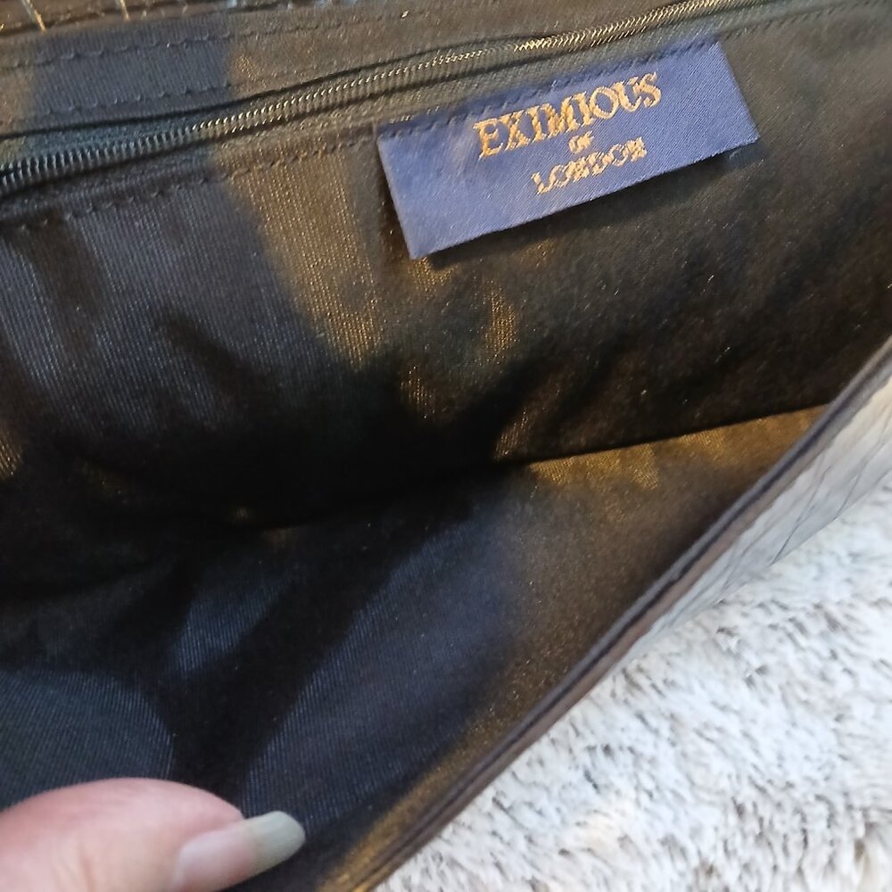 VINTAGE WOMEN'S CROCO EMBOSSED BLACK EXIMIOUS OF LONDON PURSE - Picture 5 of 10